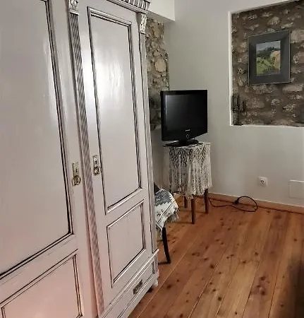 Patak Apartman, Diszel