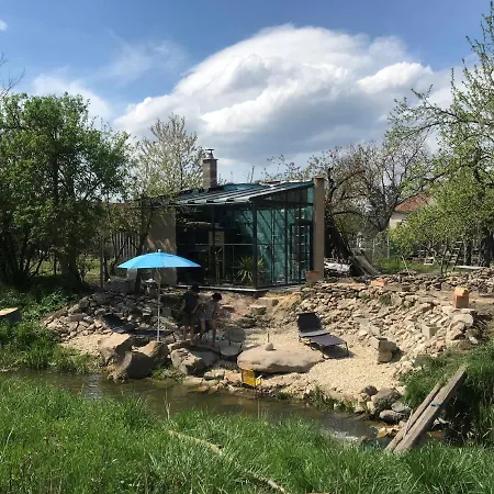 Patak Apartman, Diszel *