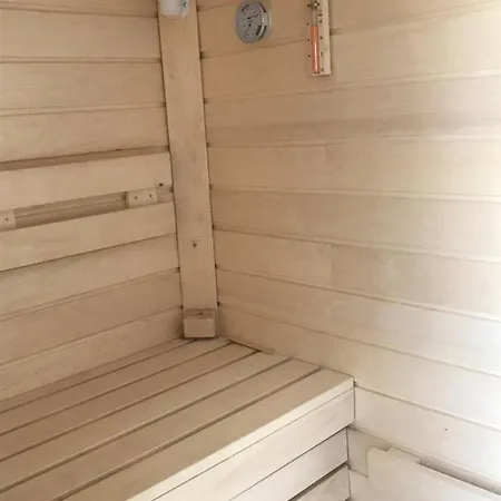 Διαμέρισμα Patak Apartman, Diszel Ταπόλκα