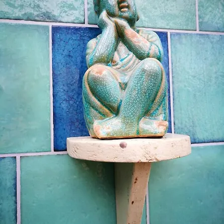 Patak Apartman, Diszel Διαμέρισμα