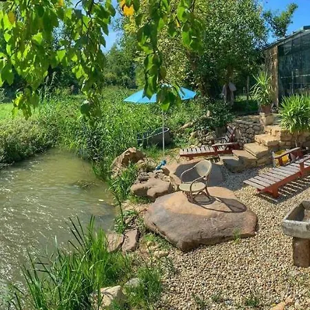 Patak Apartman, Diszel Διαμέρισμα *