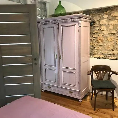 アパート Patak Apartman, Diszel タポルツァ